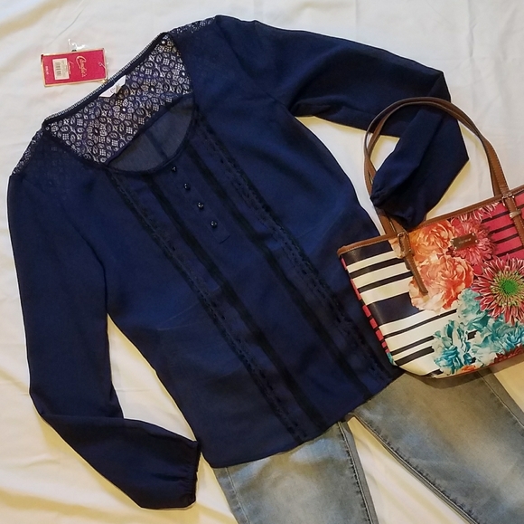 Candie's Tops - NWT CANDIE'S Sheer long sleeve lace back blouse